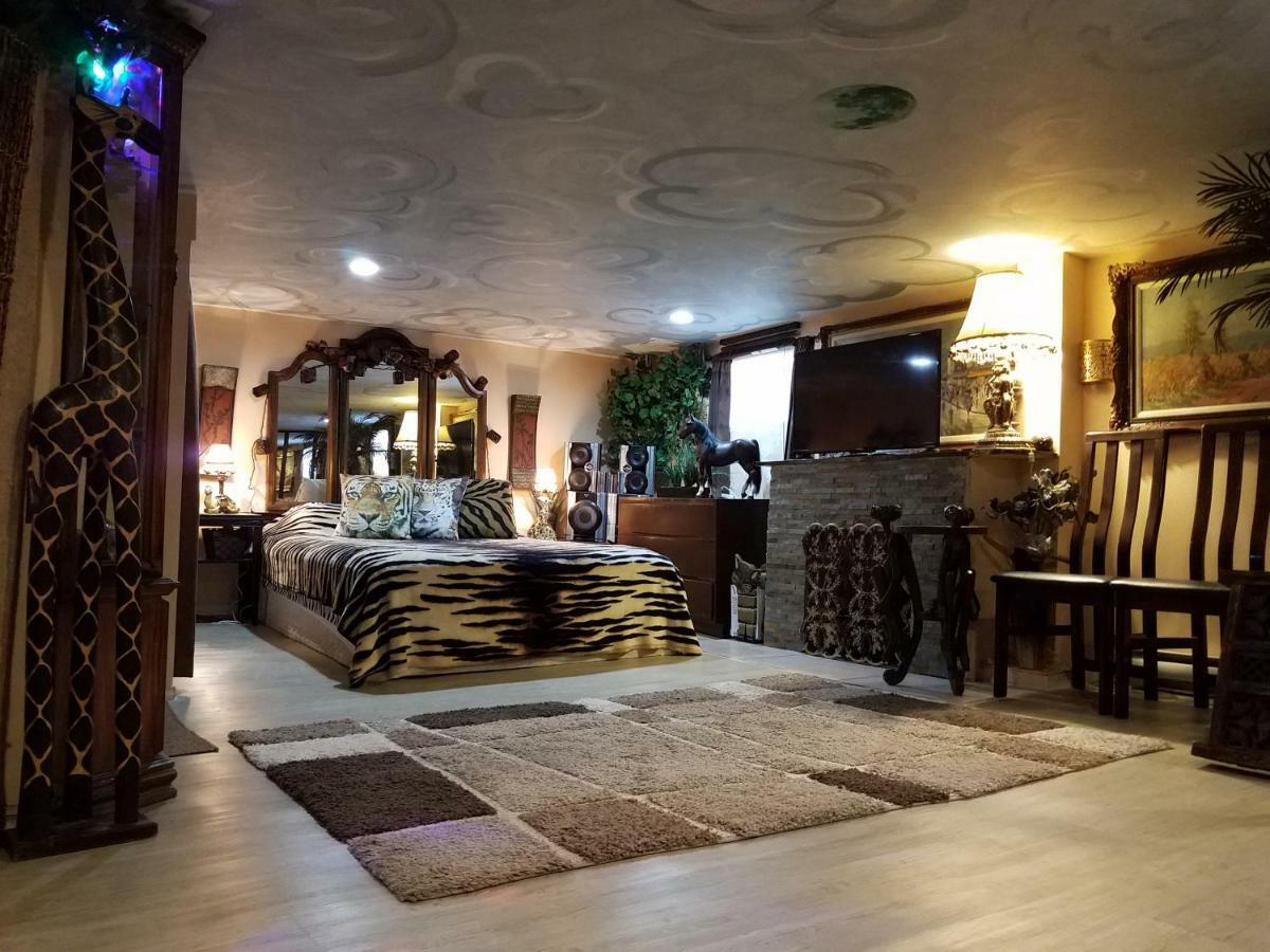 Exotic Large Basement Studio Hotel Montreal Ngoại thất bức ảnh