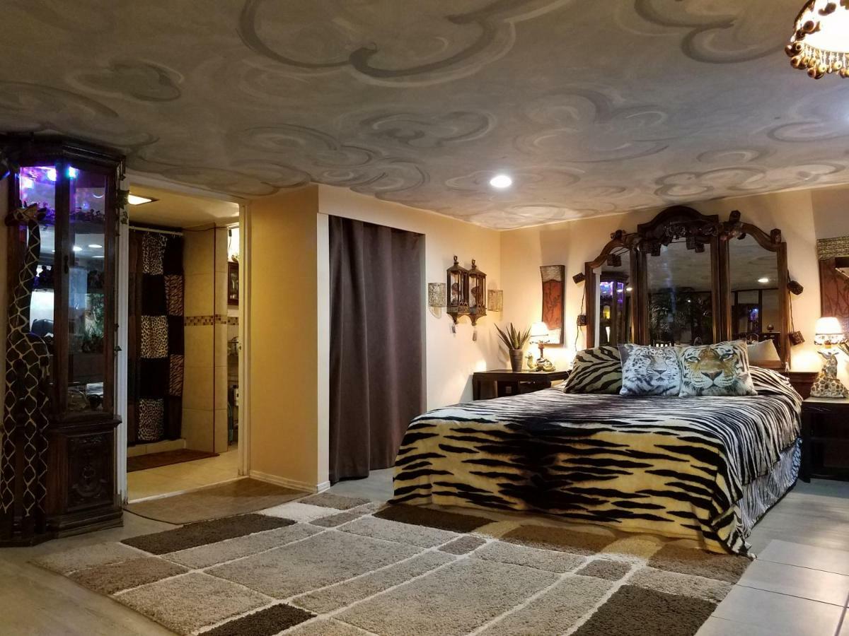 Exotic Large Basement Studio Hotel Montreal Ngoại thất bức ảnh